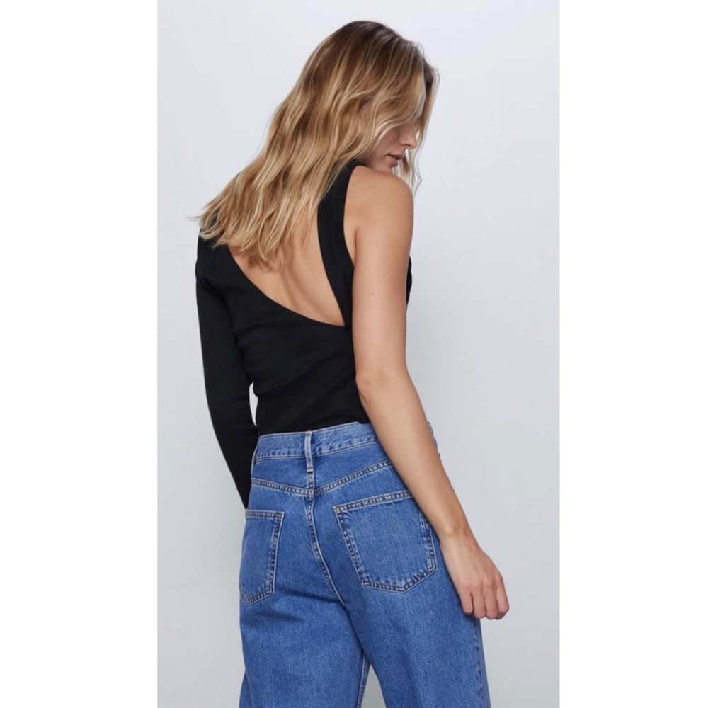 Zara: Asymmetric One Sleeve Top